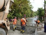 Cor Beton Ruas Jalan Angkatan Lor – Godo Oleh DPUTR Pati Sekelas Jalan Pantura